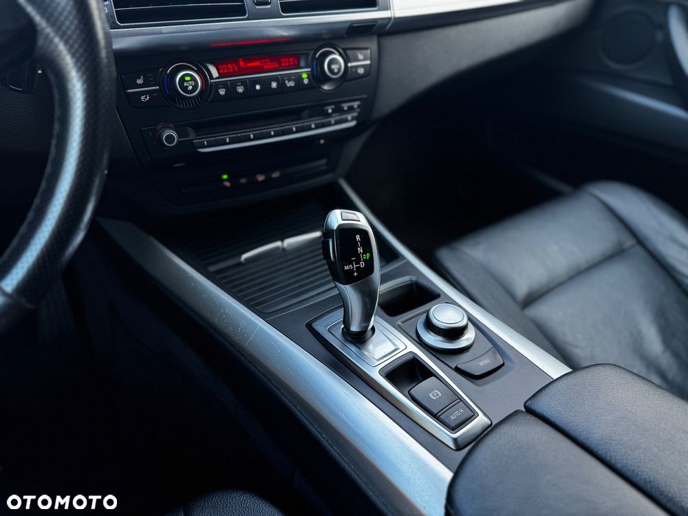 BMW X5 3.0d xDrive - 24