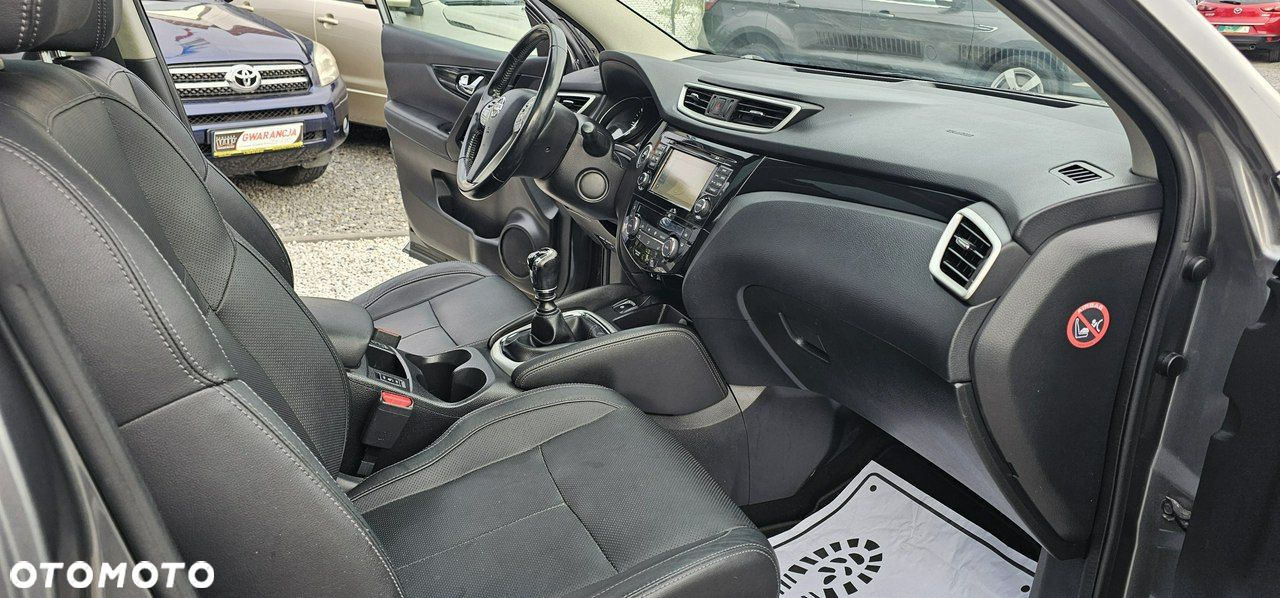 Nissan Qashqai - 12