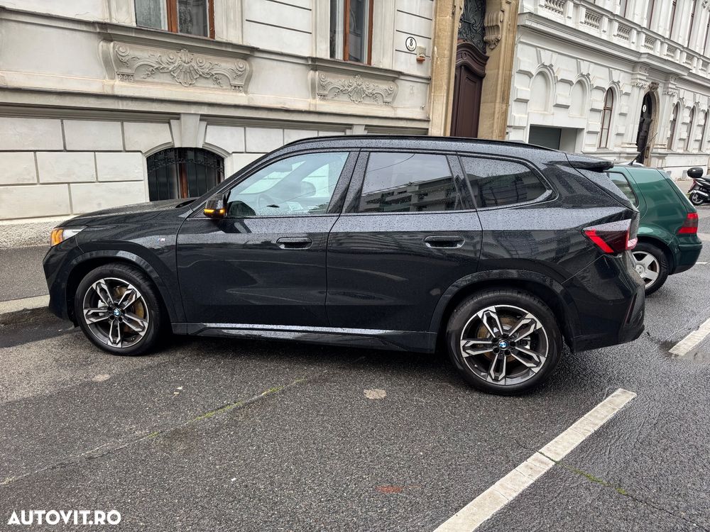 BMW X1 xDrive23i AT MHEV - 1