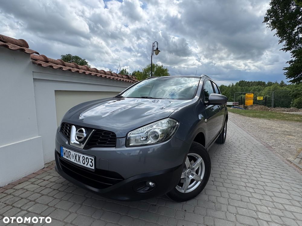 Nissan Qashqai - 2
