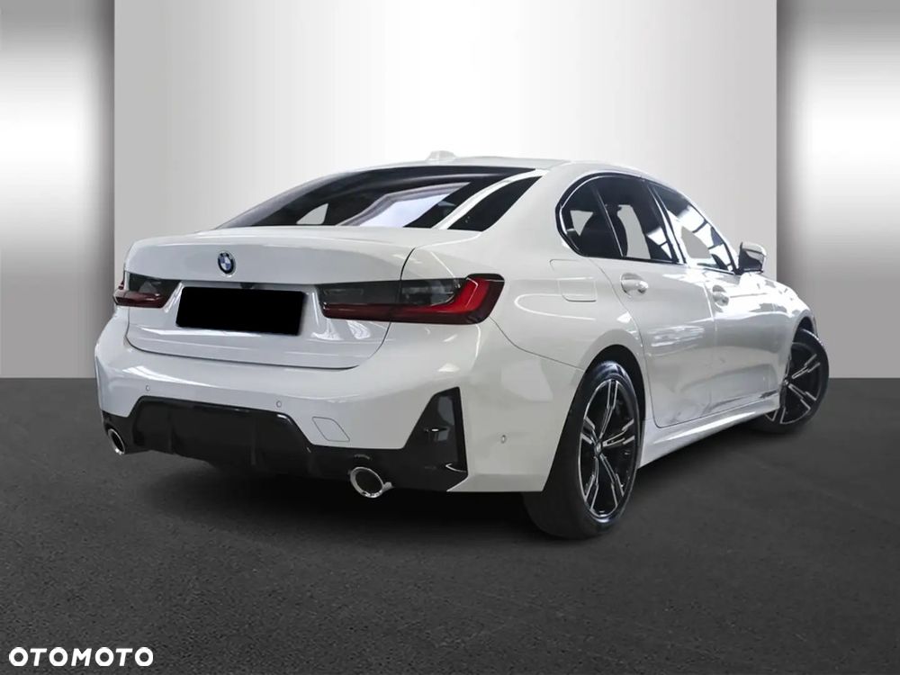 BMW Seria 3 318i M Sport - 3