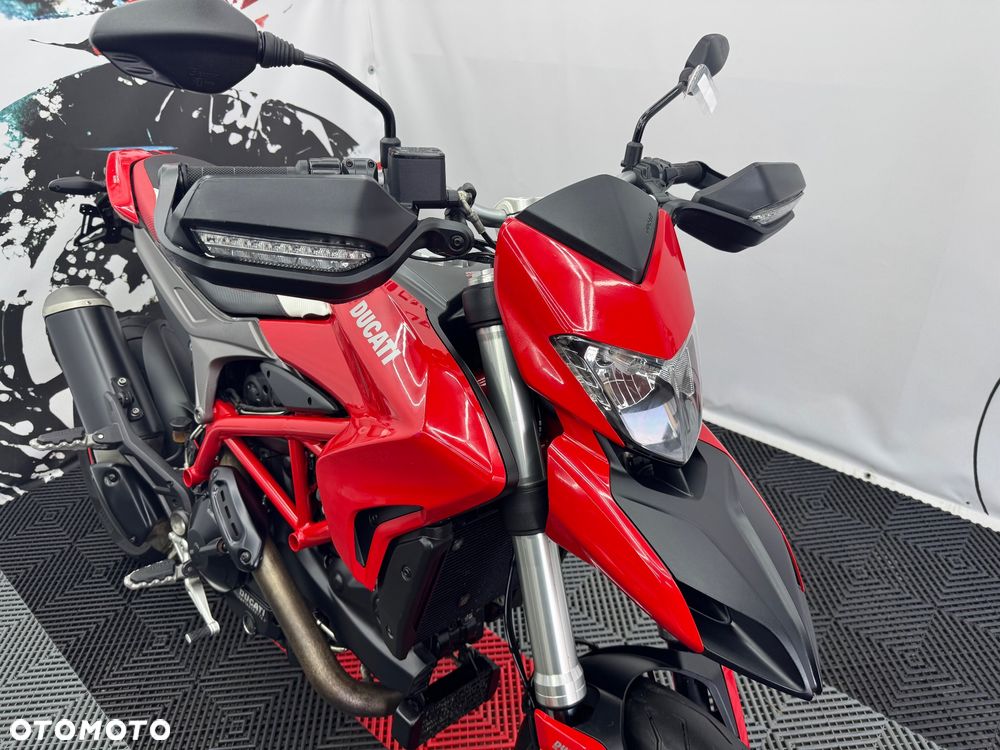 Ducati Hypermotard - 33