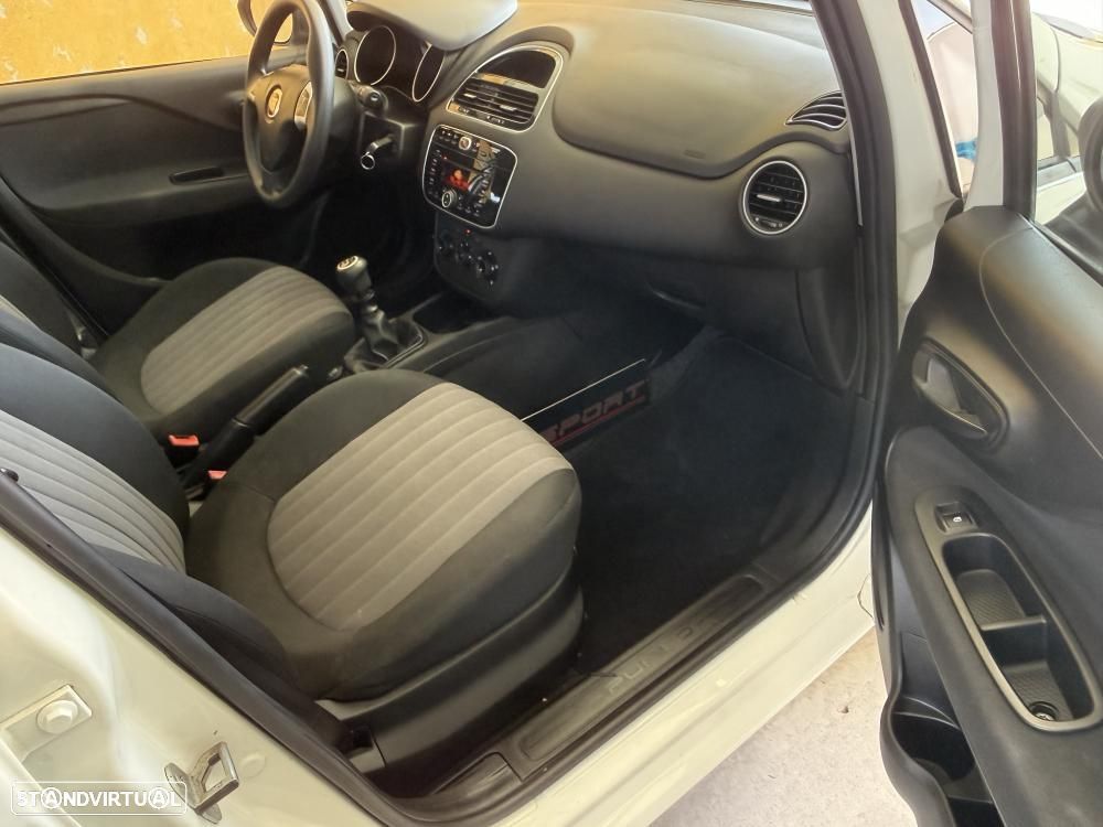 Fiat Punto 1.2 Easy S&S - 18