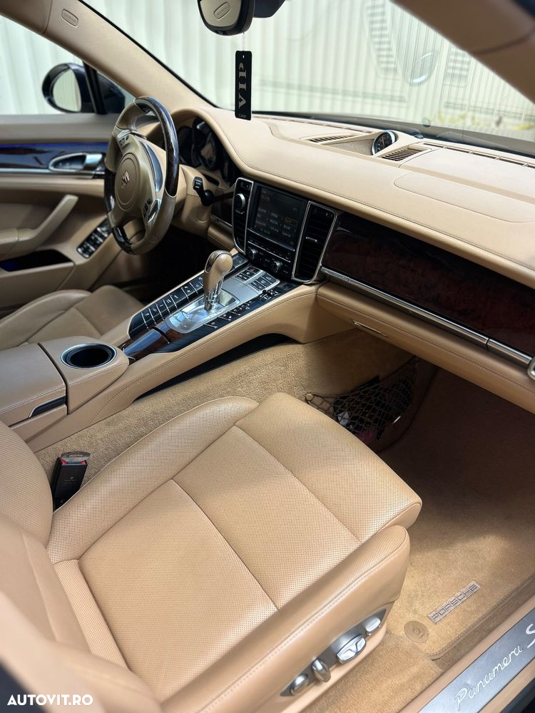 Porsche Panamera 3.0 PDK 4S - 21