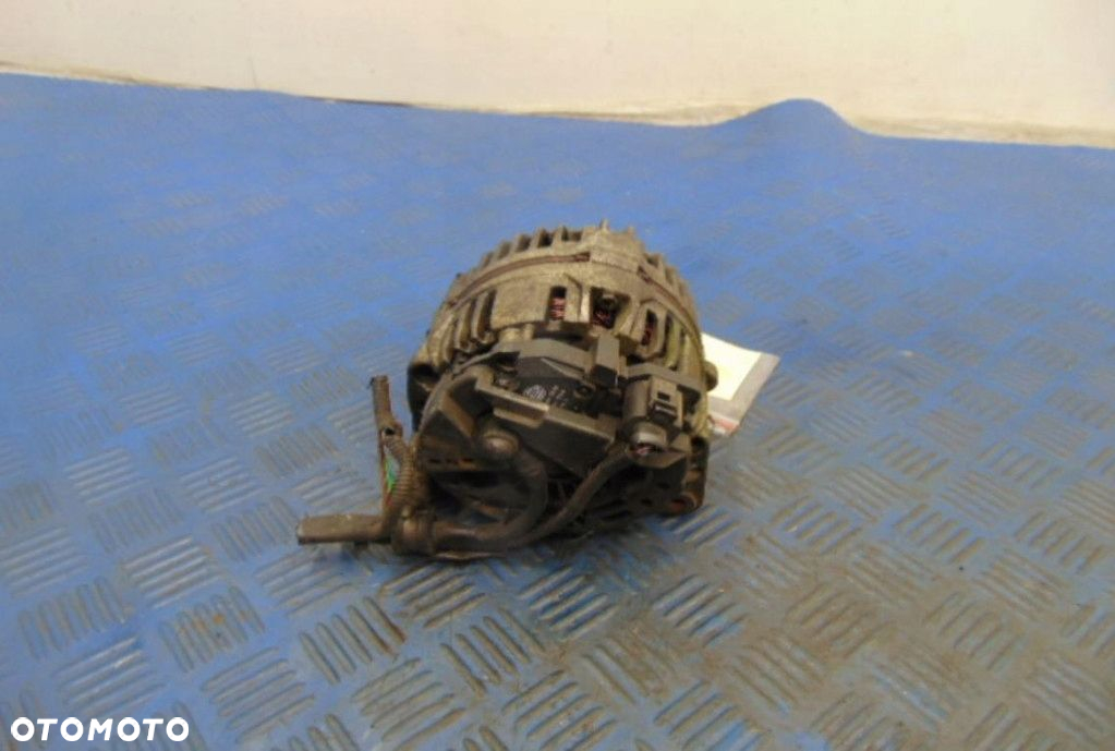VOLKSWAGEN POLO IV 1.4MPI ALTERNATOR - 4