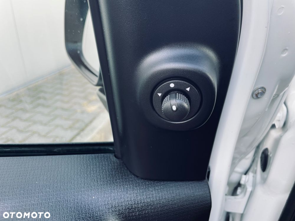 Fiat Panda 1.0 Hybrid Garmin - 30