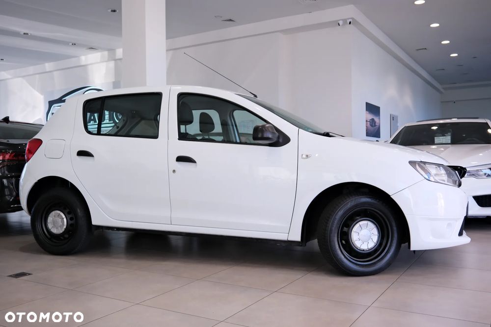 Dacia Sandero 1.2 16V 75 Ambiance - 4