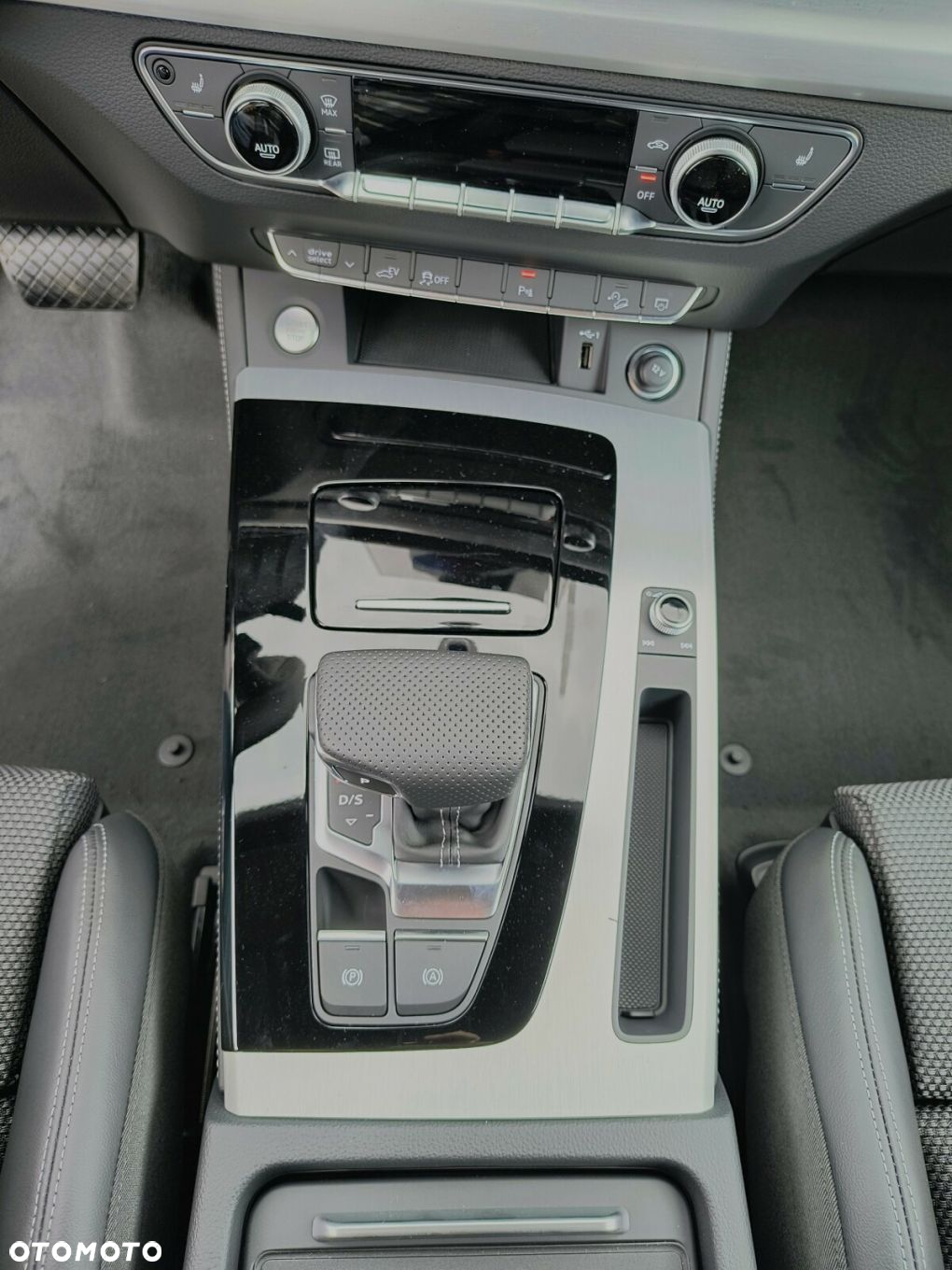 Audi Q5 Sportback - 28