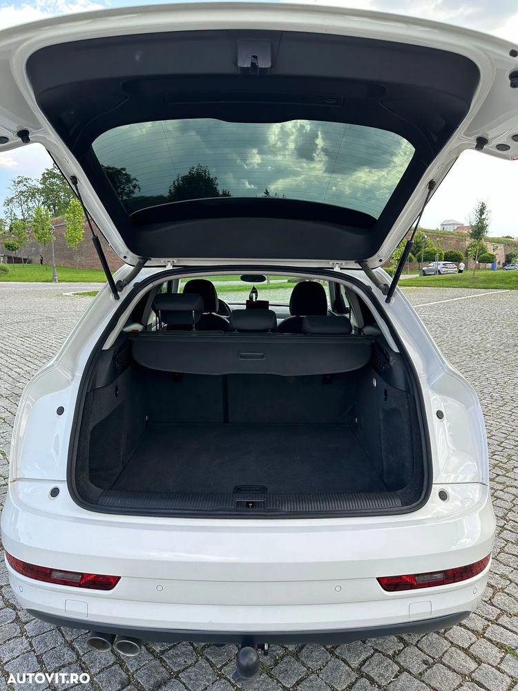 Audi Q3 2.0 TDI Quattro S tronic - 9