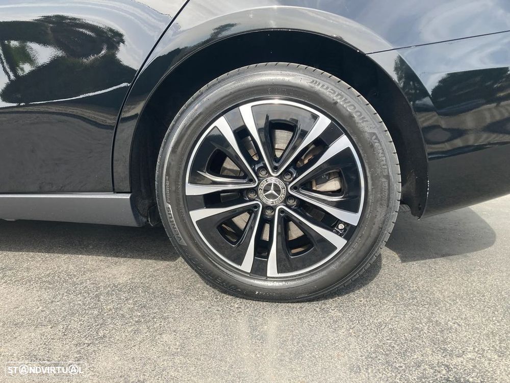 Mercedes-Benz A 250 e 8G-DCT Edition 2021 — fotografia 11