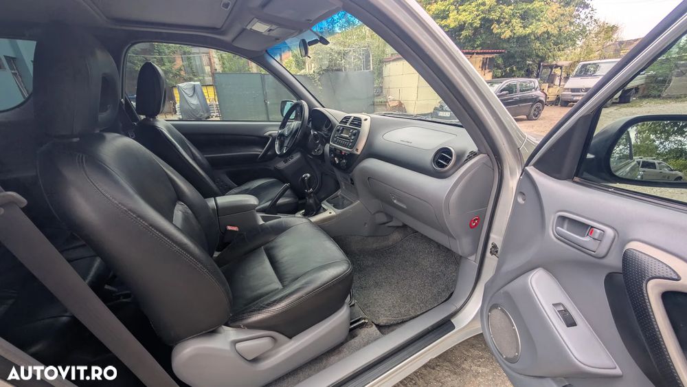 Toyota RAV4 2.0 Confort - 7