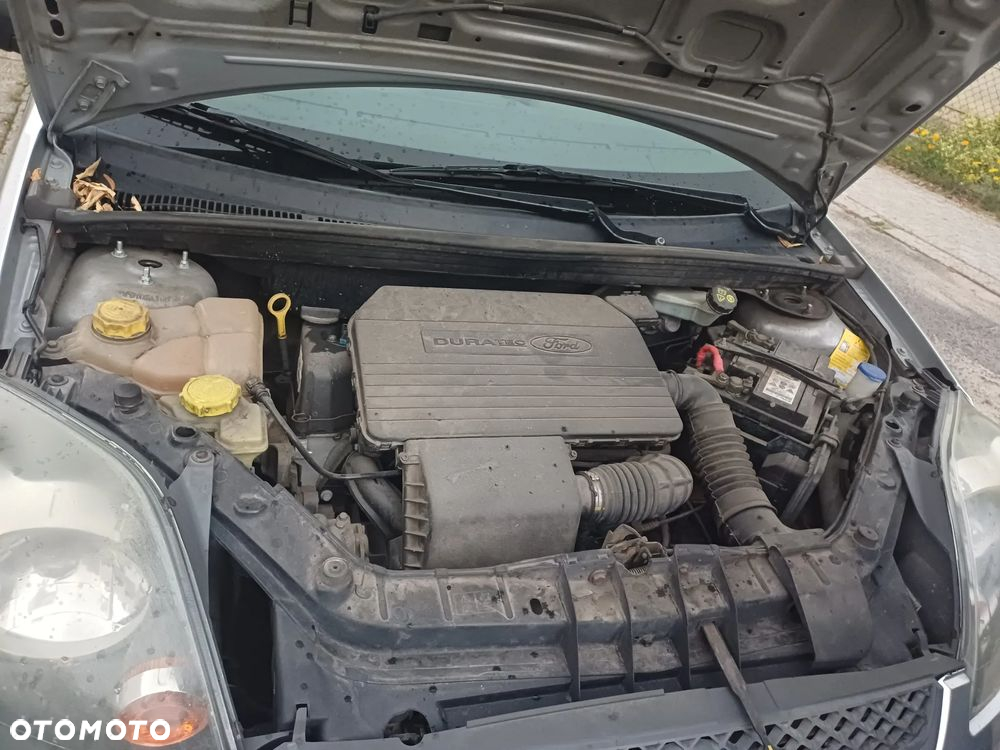 Ford Fiesta 1.3 - 9