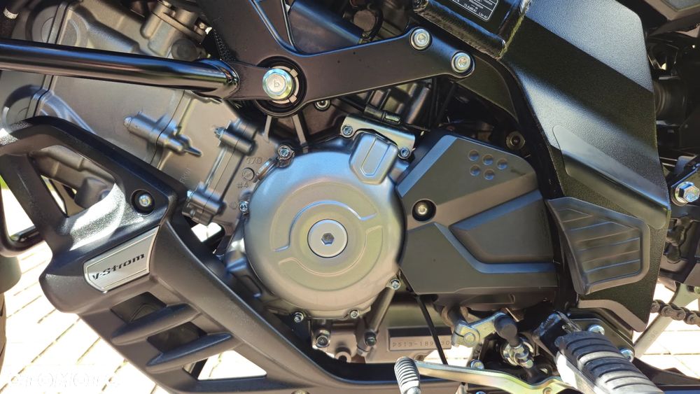 Suzuki V-STROM - 26