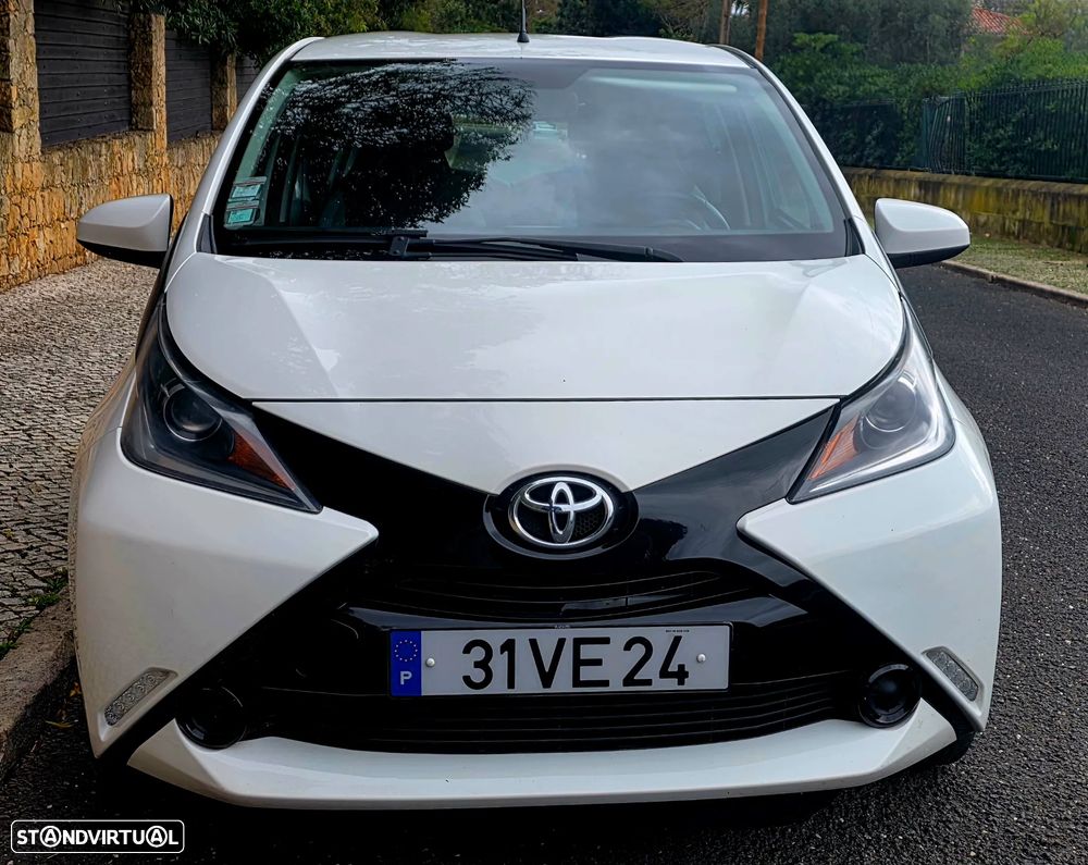 Toyota Aygo 1.0 X-Play Plus - 5