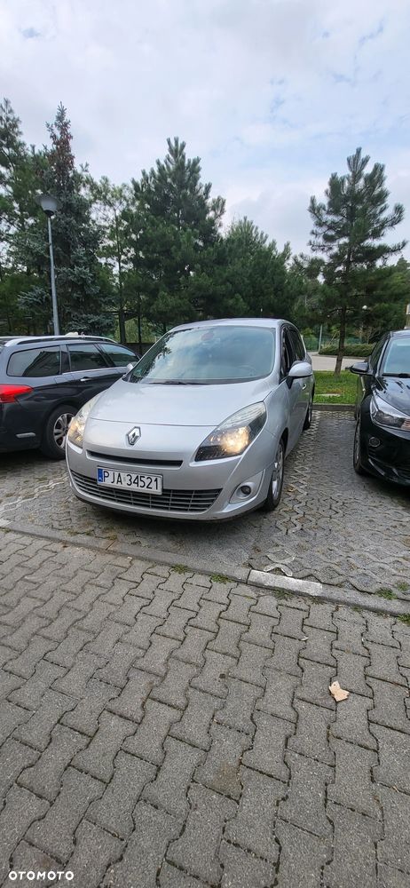 Renault Grand Scenic Gr 1.6 16V Authentique - 16
