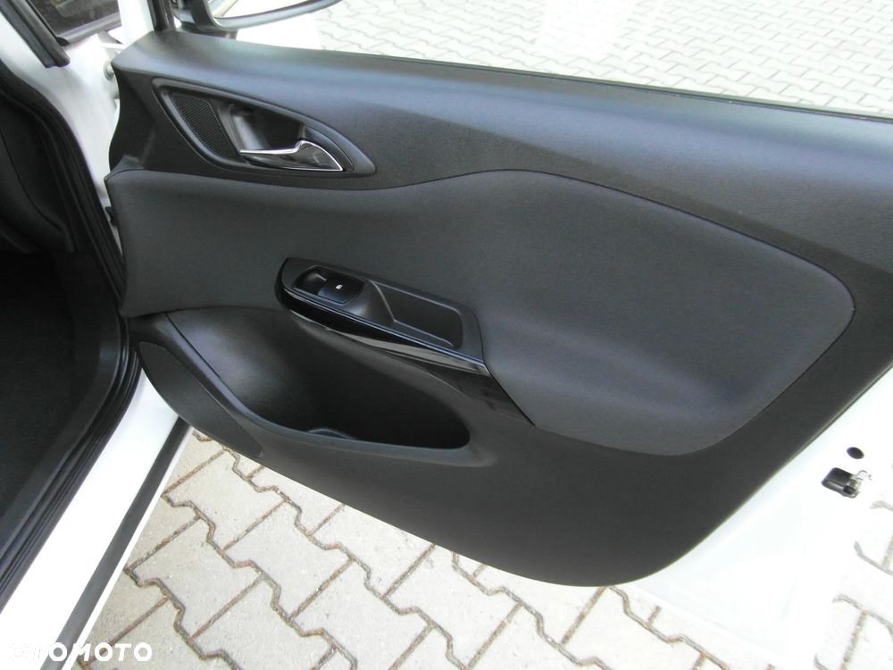 Opel Corsa 1.4 16V Color Edition - 29