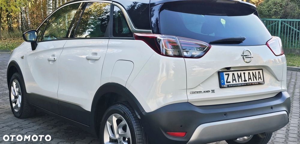Opel Crossland X 1.2 T Design Line S&S - 36