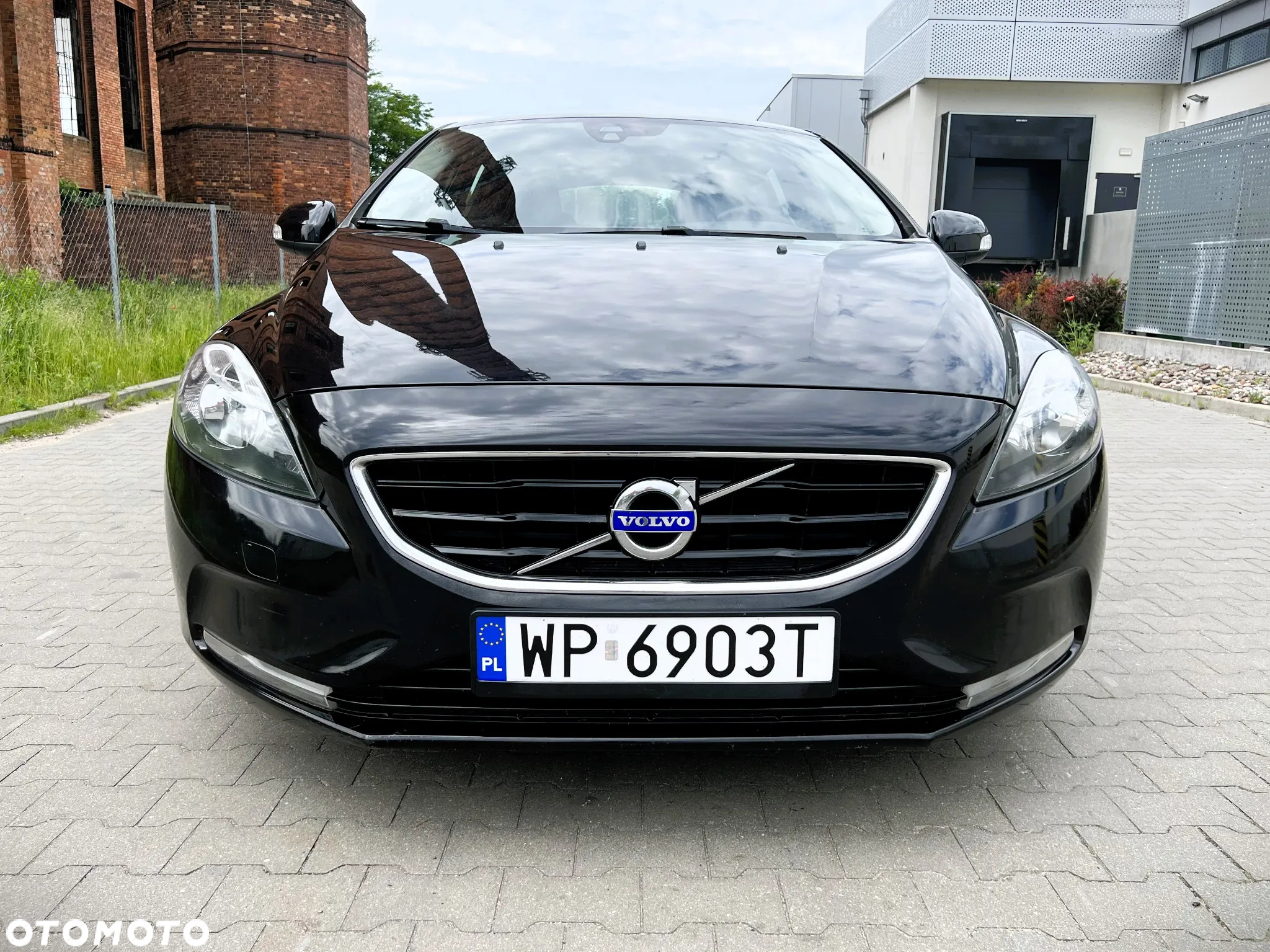Volvo V40 D2 - 9