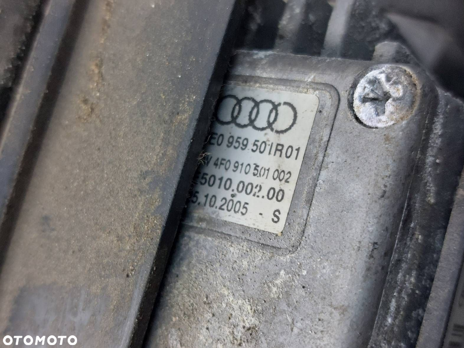 WENTYLATOR CHŁODNICY WODY AUDI A4 B7 2.0 TDI 8E0121205AB 8E0959501R - 5