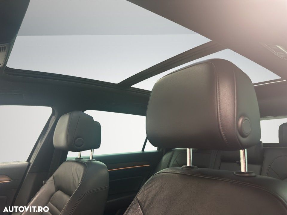 Volkswagen Passat - 23