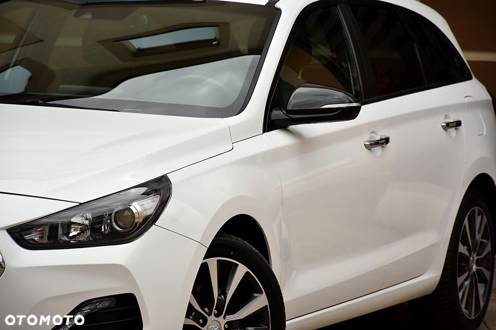 Hyundai i30 1.0 T-GDI Select - 10