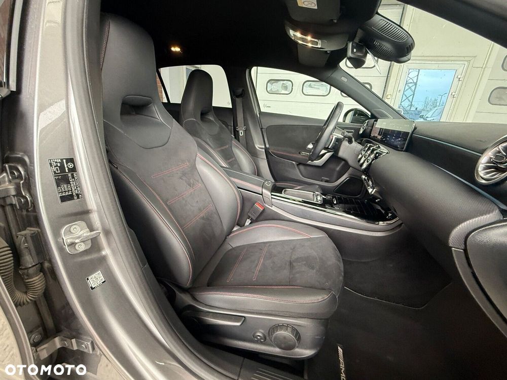 Mercedes-Benz Klasa A 180 AMG Line 7G-DCT - 13