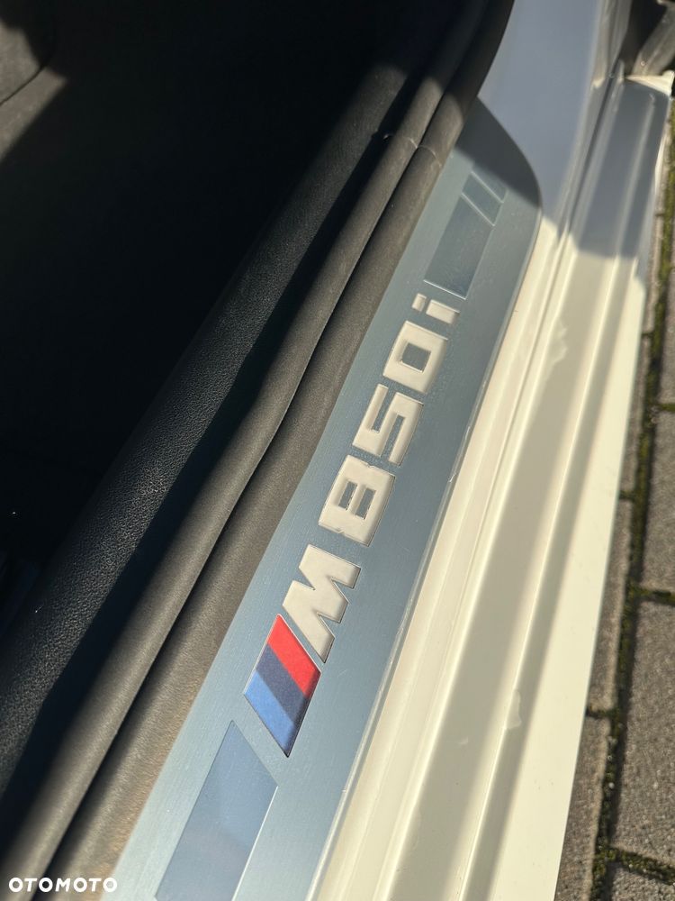 BMW Seria 8 M850i xDrive Gran Coupe - 33