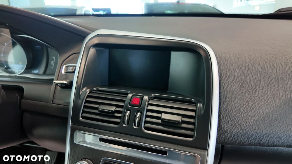 Volvo XC 60 D4 Drive-E Base - 37