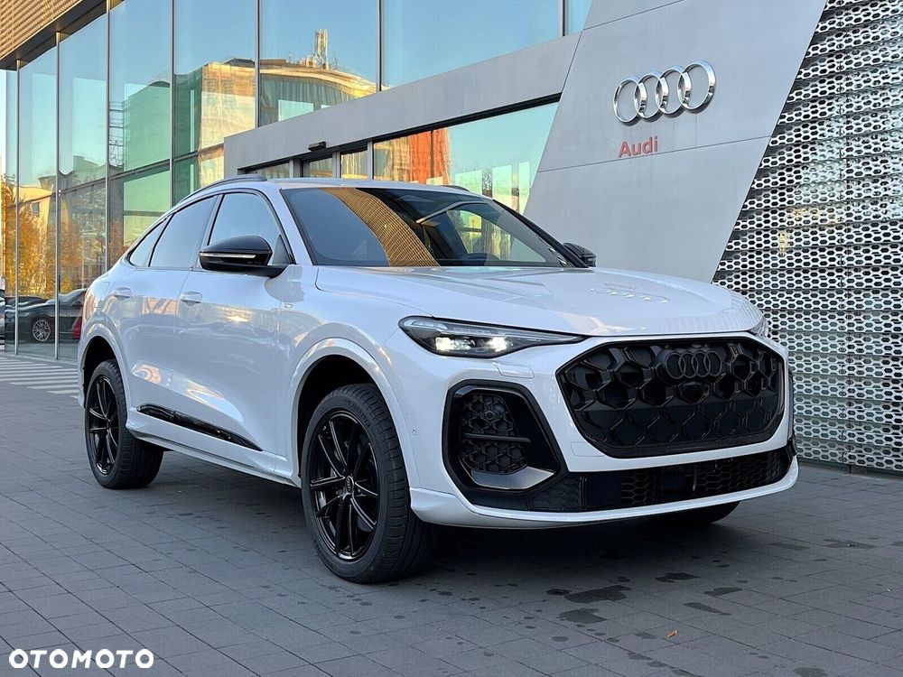 Audi Q5 Sportback - 3