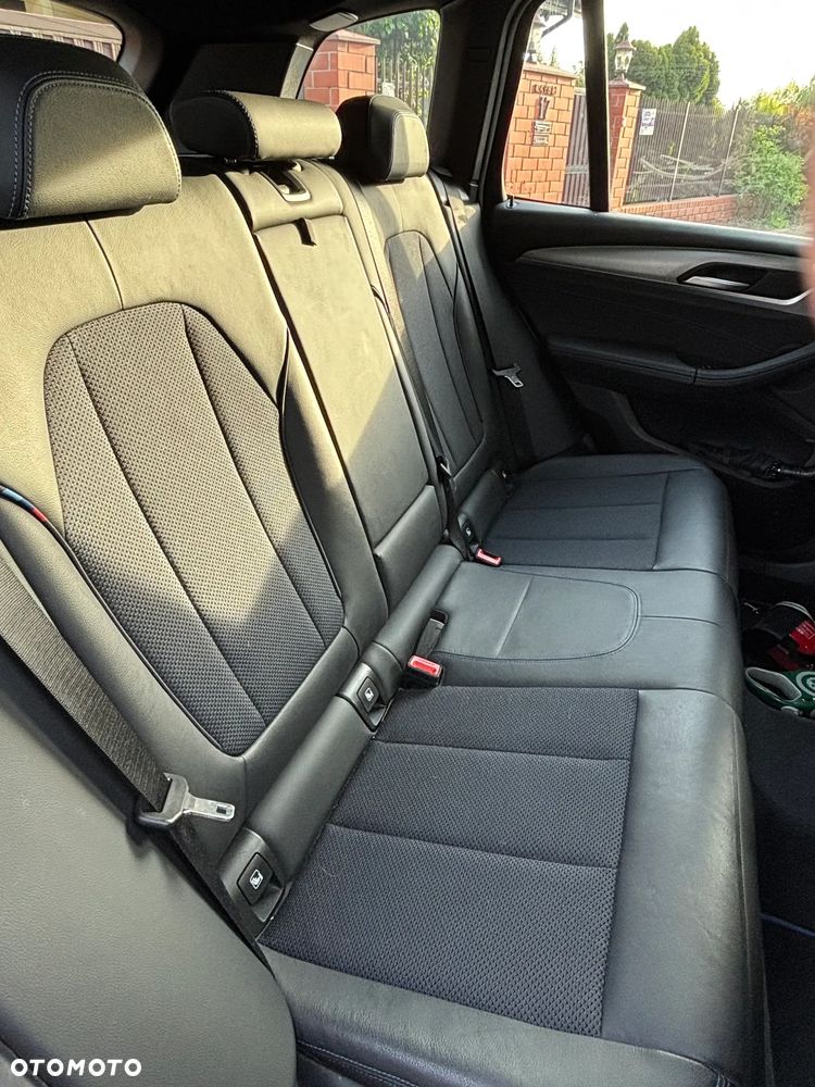 BMW X3 xDrive25d M Sport - 8