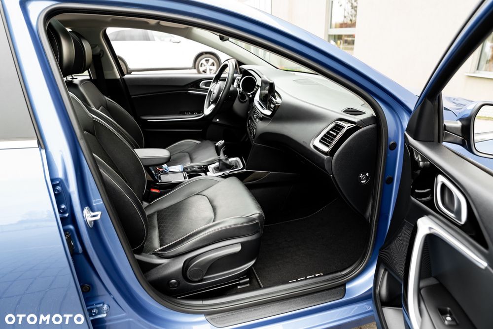 Kia Ceed 1.4 T-GDI OPF Spirit - 24