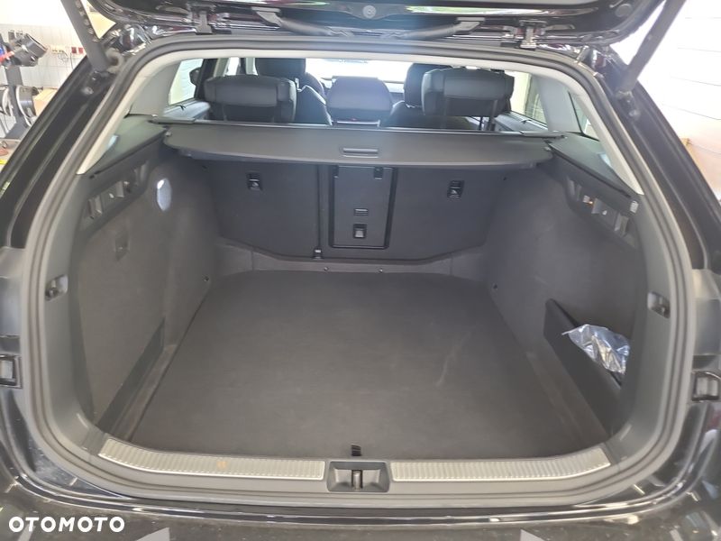 Skoda Superb 2.0 TDI SCR 4x4 L&K DSG - 14