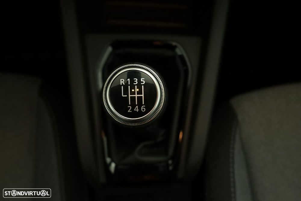 Renault Clio 1.0 TCe Evolution Bi-Fuel - 13