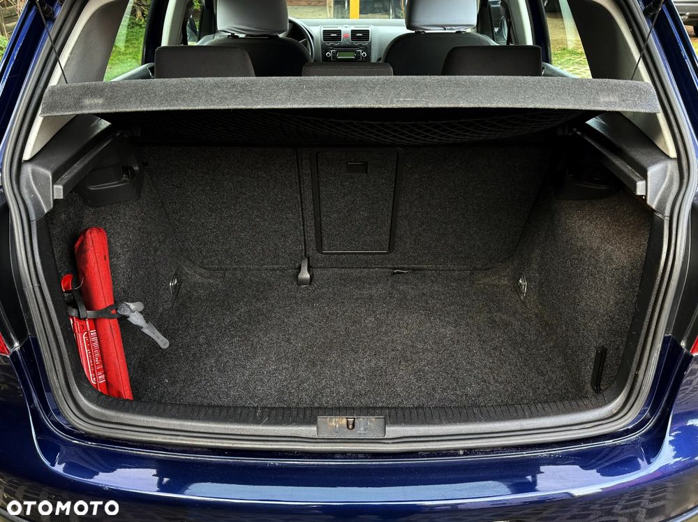Volkswagen Golf V 1.9 TDI Comfortline - 25