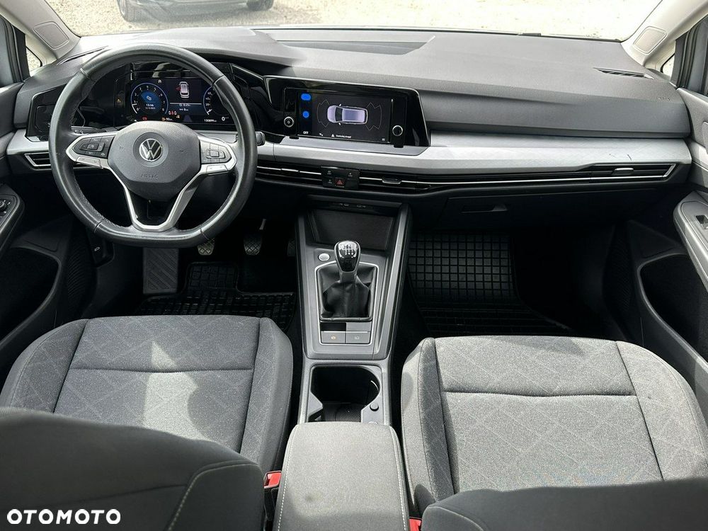 Volkswagen Golf - 20