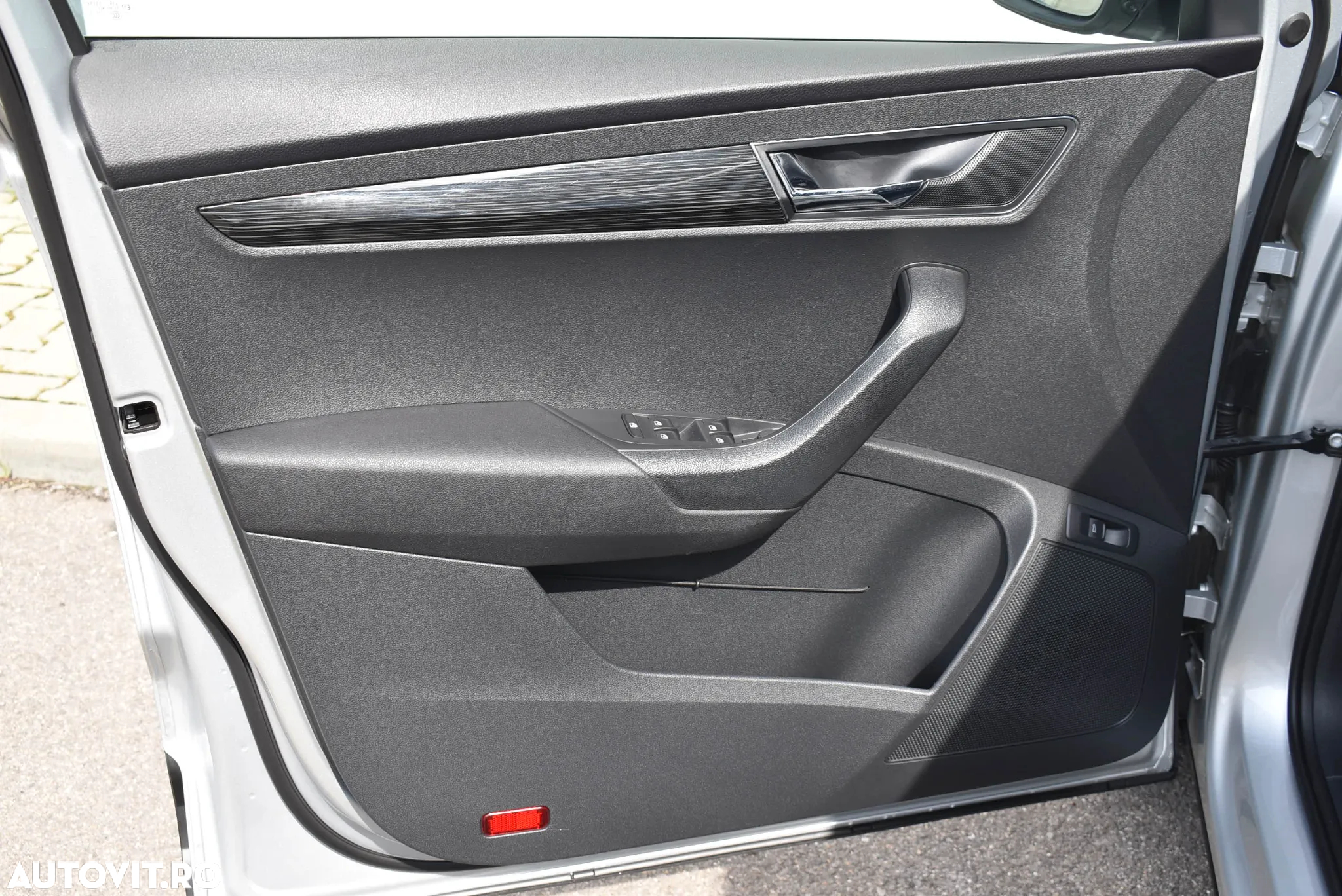 Skoda Karoq 2.0 TDI 4X4 DSG Style - 9