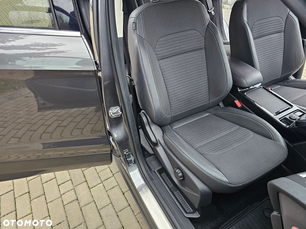 Ford Kuga 2.0 TDCi FWD Titanium Plus - 11