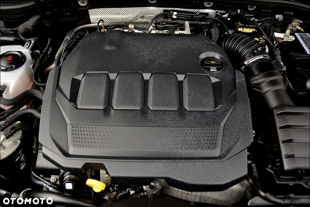 Volkswagen Passat Variant 2.0 TDI SCR DSG Comfortline - 40
