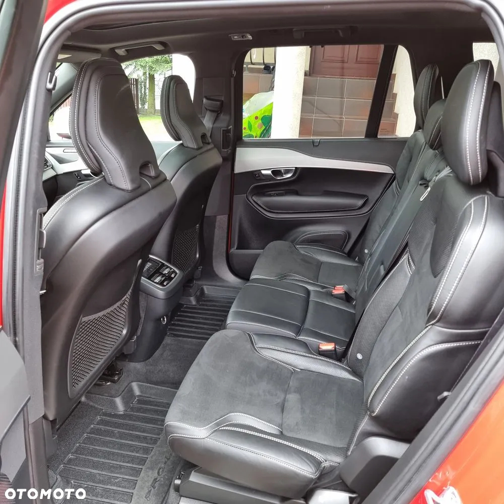 Volvo XC 90 - 16