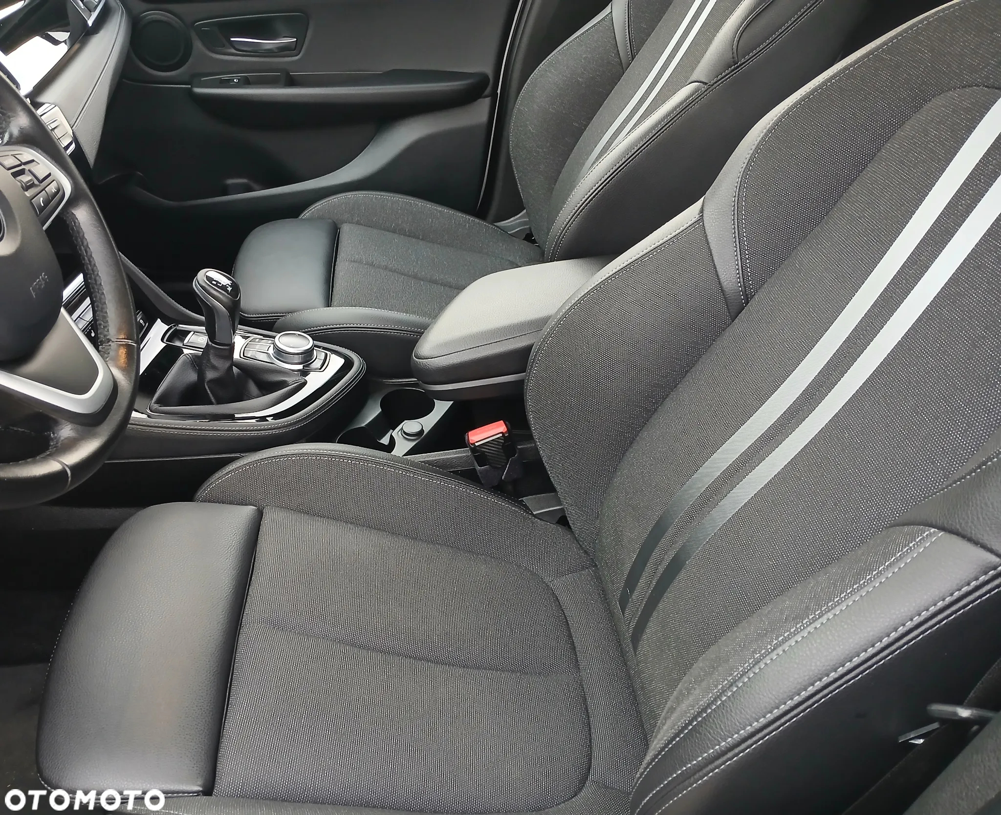 BMW Seria 2 - 17