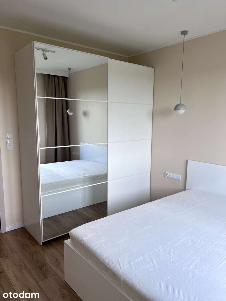 3 pokoje | 56m2 | klimatyzacja | widok na park i Odrę | pierwszy najem