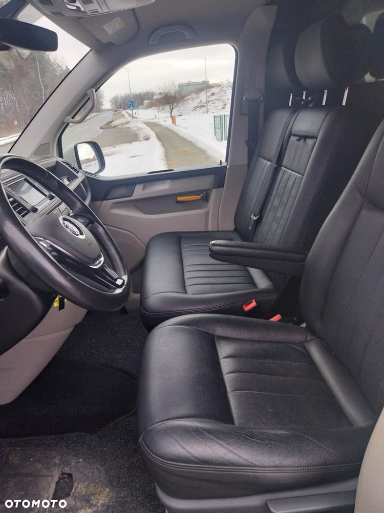 Volkswagen Transporter - 9