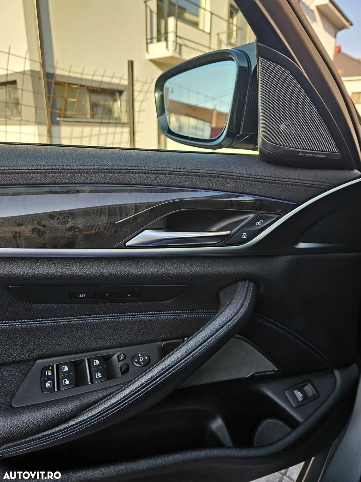 BMW Seria 5 540i xDrive AT - 13