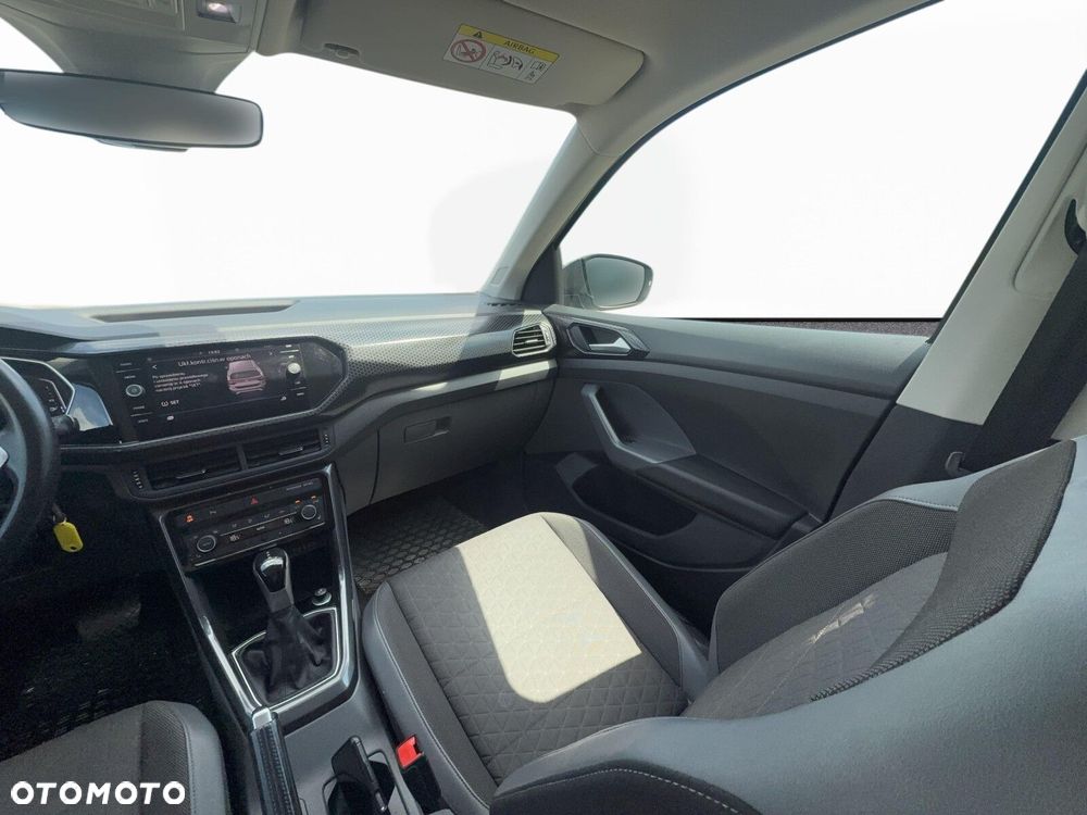 Volkswagen T-Cross 1.0 TSI Style DSG - 29