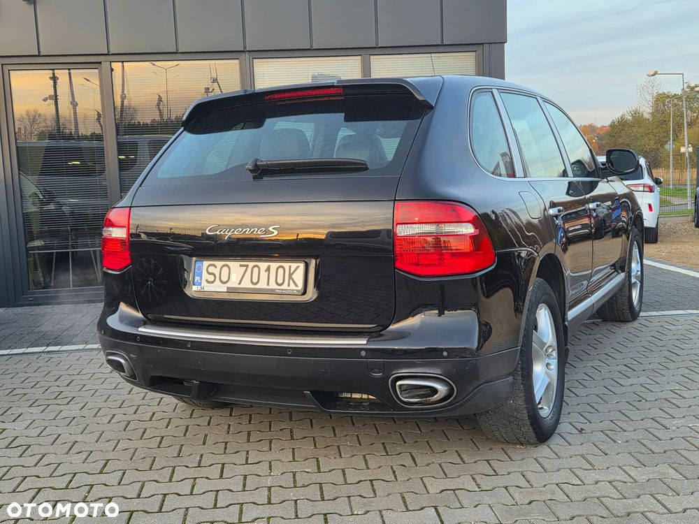 Porsche Cayenne - 17