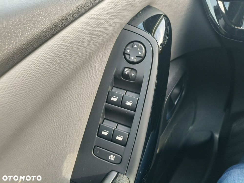 Citroën C4 Picasso - 33