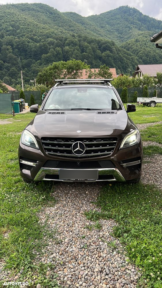 Mercedes-Benz ML 350 BlueTec 4MATIC Aut - 2