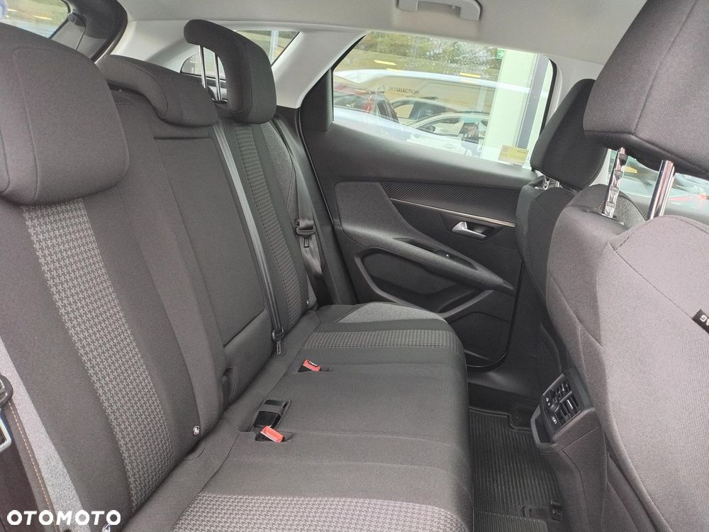 Peugeot 3008 1.5 BlueHDi Active S&S - 18