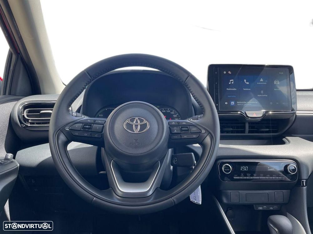 Toyota Yaris - 10