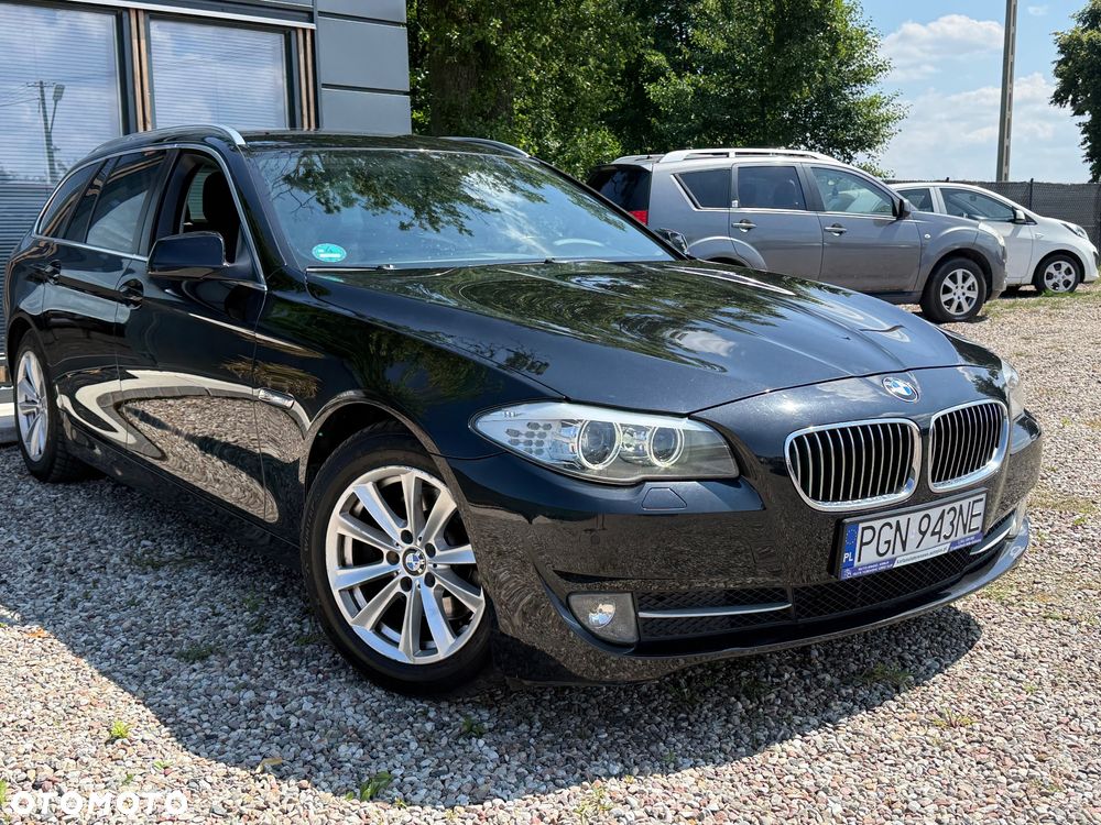 BMW Seria 5 520d Sport-Aut - 2